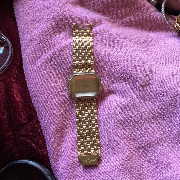 Watch - Picture 3 of 4